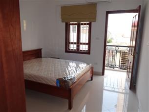 02 bedroom and 02 bathroom apartment for rent in Hoang Ngan, Cau Giay